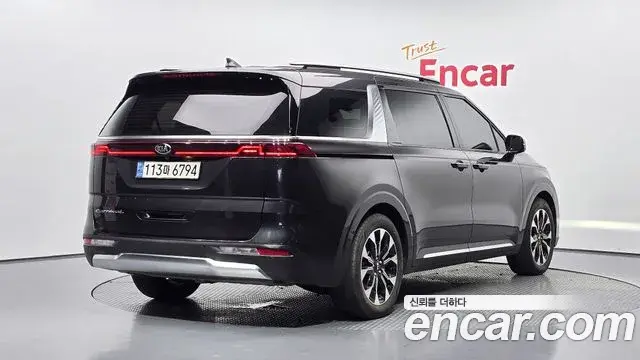 Kia Carnival 2020 — Photo 1/20