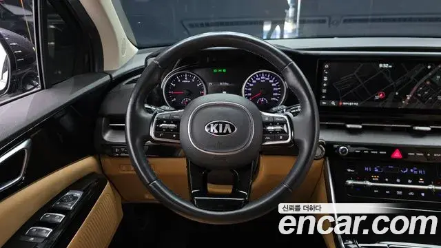 Kia Carnival 2020 — Photo 12/20