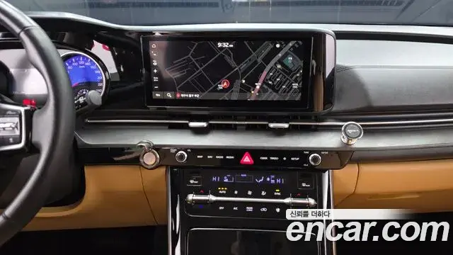 Kia Carnival 2020 — Photo 14/20