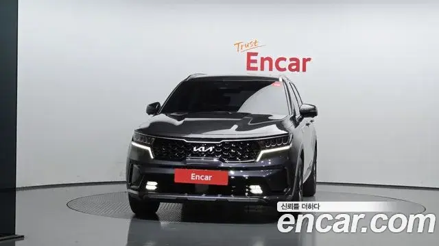 Kia Sorento 2023 — ფოტო 14/20
