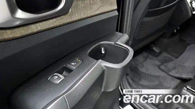 Kia Sorento 2021 — Şəkil 19/20
