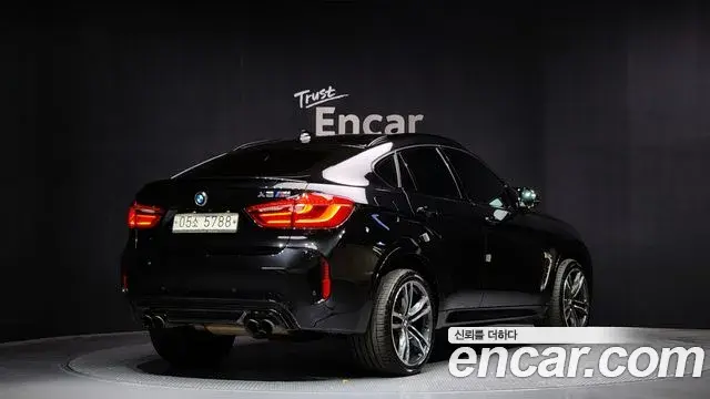 BMW X6 2018 — Фото 2/20