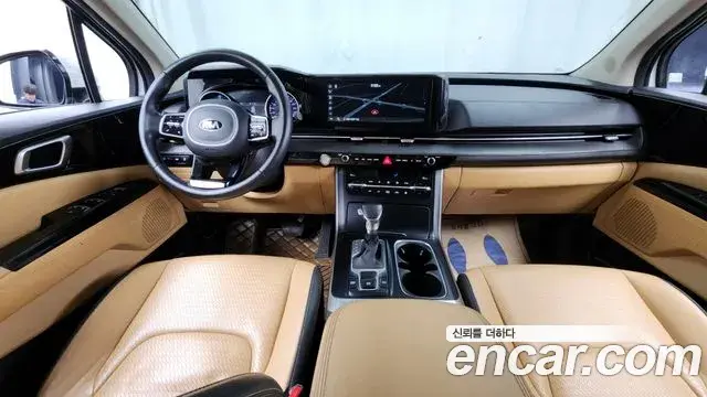 Kia Carnival 2020 — Photo 7/20