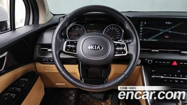 Kia Carnival 2020 — Photo 13/20
