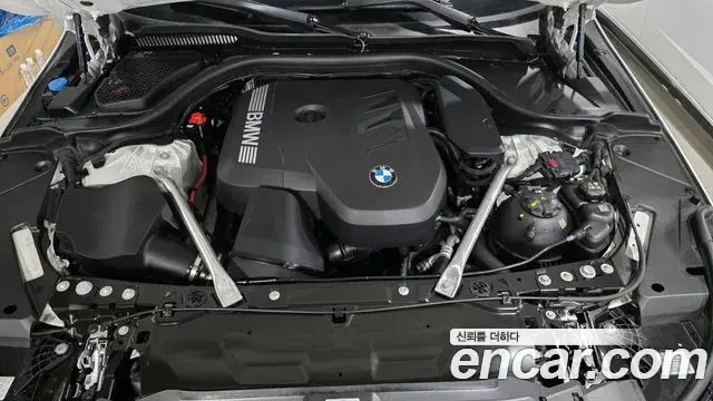 BMW 5 Series 2025 — Photo 4/15