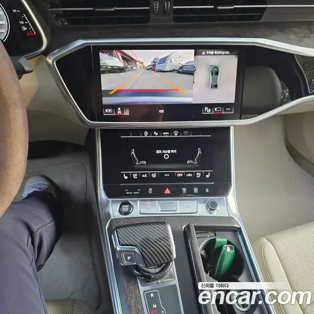 Audi A6 2021 — ფოტო 3/18