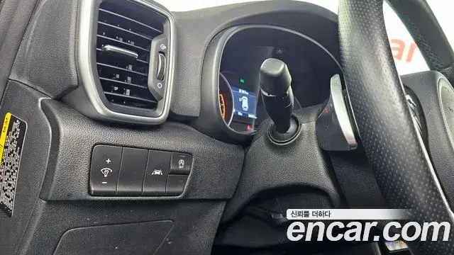 Kia Sportage The Bold 2020 — Фото 13/20
