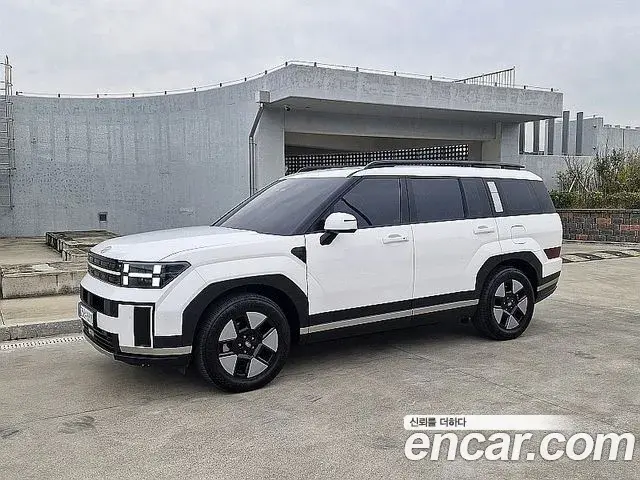 Hyundai Santa Fe 2024 — Фото 1/20