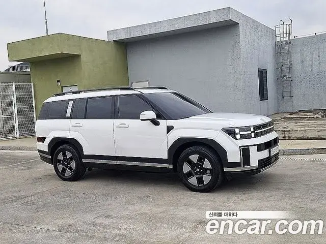 Hyundai Santa Fe 2024 — Фото 2/20