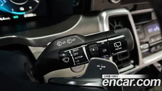 Kia Sorento 2021 — Şəkil 17/20