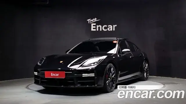 Porsche Panamera 2025 — Photo 1/20
