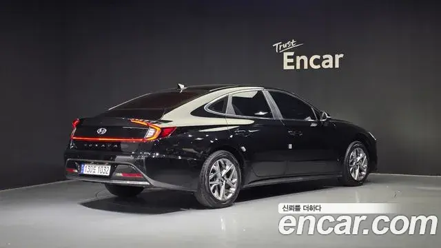 Hyundai Sonata Hybrid 2020 — Photo 5/20