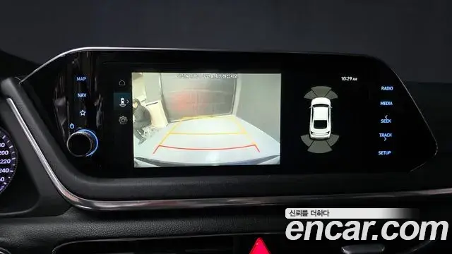 Hyundai Sonata Hybrid 2020 — Photo 3/20