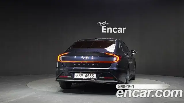 Hyundai Sonata Hybrid 2019 — Şəkil 9/20