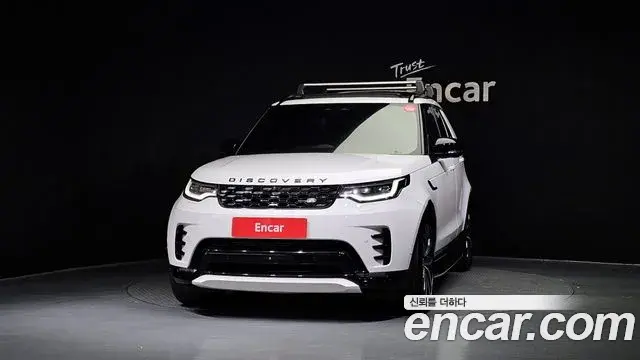Land Rover Discovery 5 2021 — ფოტო 3/20