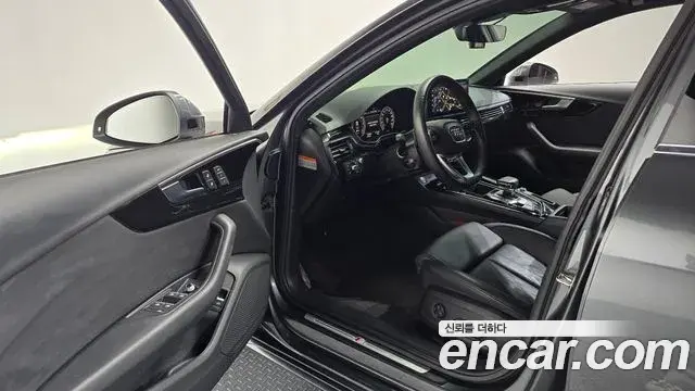 Audi A4 2022 — Photo 16/20