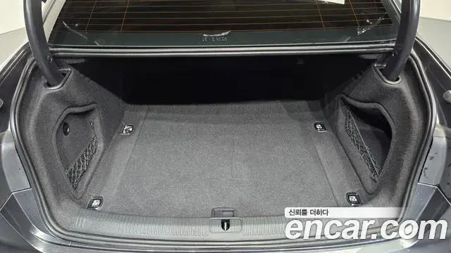 Audi A4 2022 — Photo 7/20