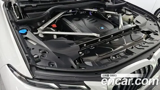 BMW X7 2025 — Photo 19/20