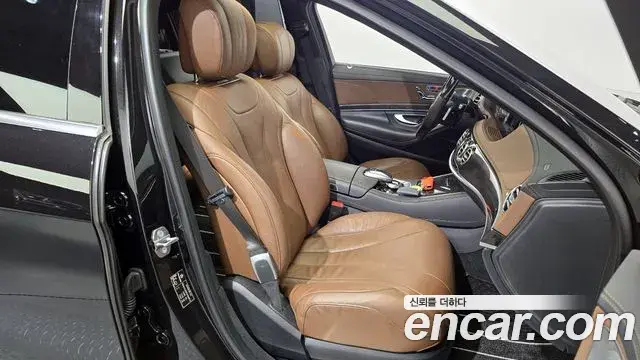 Mercedes-Benz S-Class 2018 — Фото 12/20