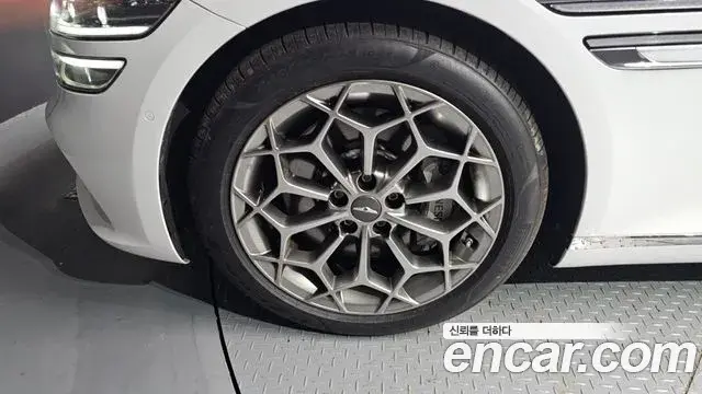 Genesis G80 2021 — Şəkil 1/20