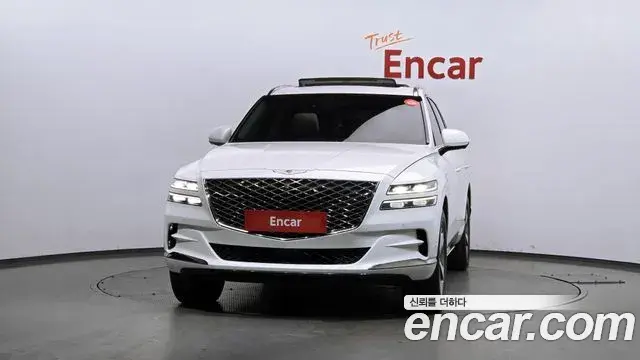 Genesis GV80 2021 — ფოტო 17/20