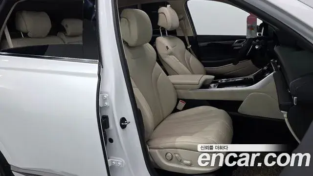 Genesis GV80 2021 — ფოტო 12/20