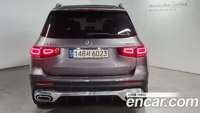 Mercedes-Benz GLB-Class 2022 — Photo 12/18