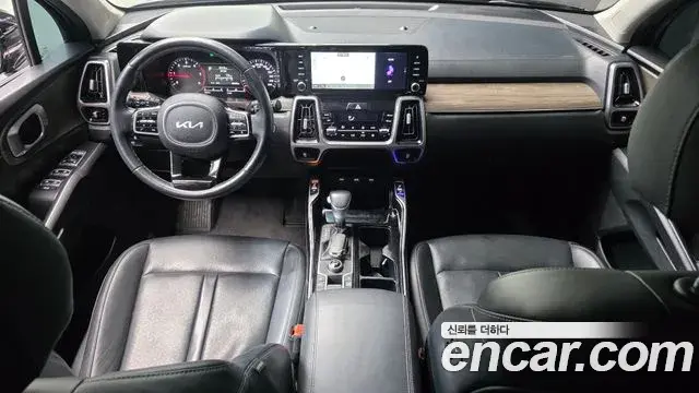 Kia Sorento 2021 — ფოტო 13/20