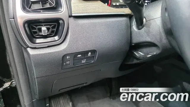 Kia Sorento 2021 — ფოტო 2/20
