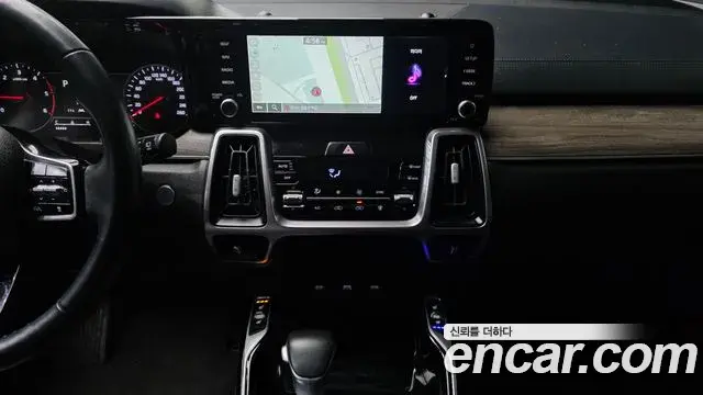 Kia Sorento 2021 — ფოტო 5/20