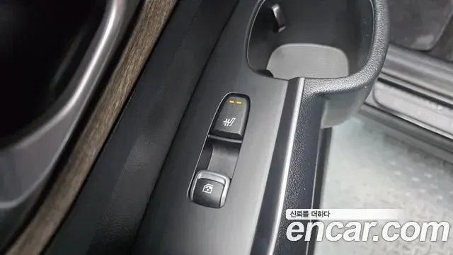 Kia Sorento 2021 — ფოტო 8/20