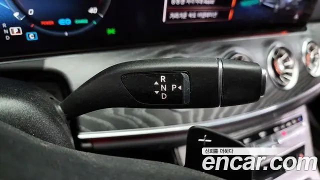 Mercedes-Benz CLS-Class 2020 — ფოტო 15/20