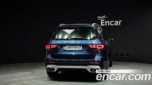 Mercedes-Benz GLB-Class 2022 — ფოტო 7/20
