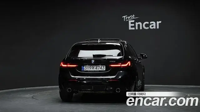 BMW 1 Series 2022 — ფოტო 2/20