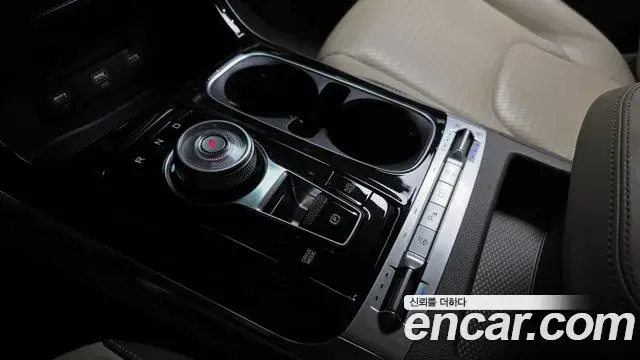 Kia Carnival 2020 — Şəkil 2/20