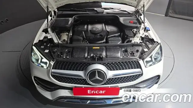 Mercedes-Benz GLE-Class 2023 — ფოტო 10/20