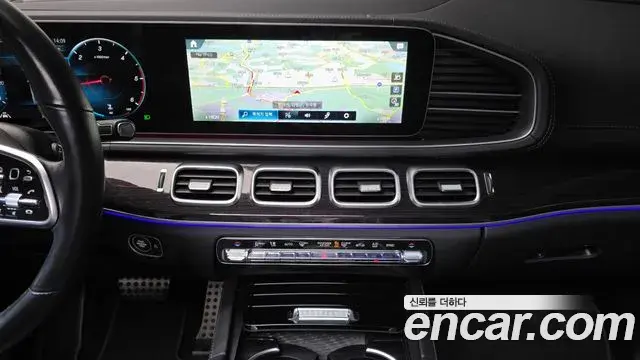 Mercedes-Benz GLE-Class 2023 — ფოტო 6/20