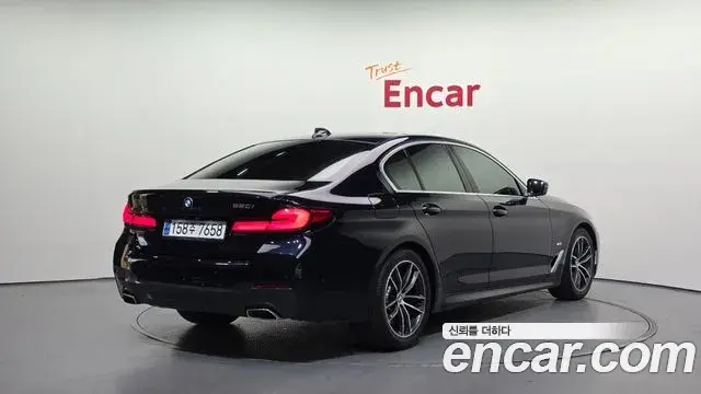 BMW 5 Series 2021 — Photo 2/20