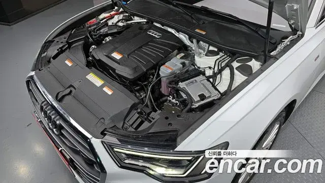 Audi A6 2020 — ფოტო 19/20