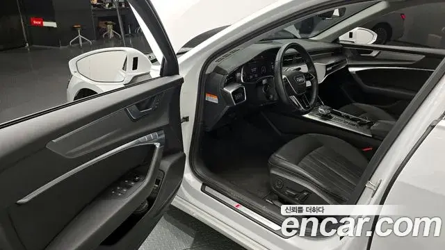 Audi A6 2020 — ფოტო 2/20