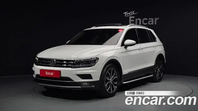 Volkswagen Tiguan 2020 — Photo 1/20