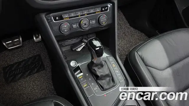 Volkswagen Tiguan 2020 — Photo 6/20
