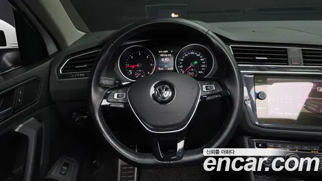 Volkswagen Tiguan 2020 — Photo 20/20