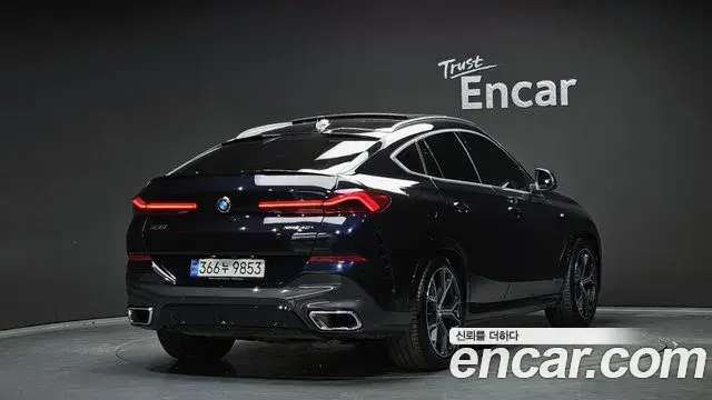 BMW X6 2022 — ფოტო 18/20