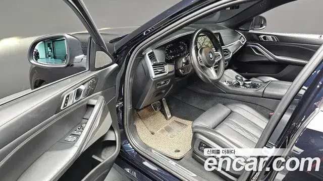 BMW X6 2022 — ფოტო 12/20