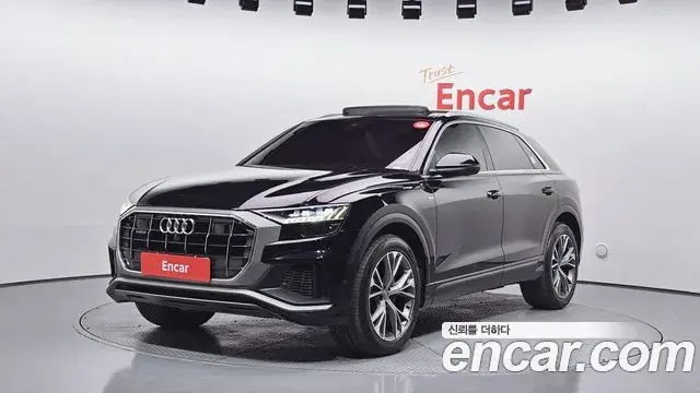 Audi Q8 2021 — ფოტო 16/20