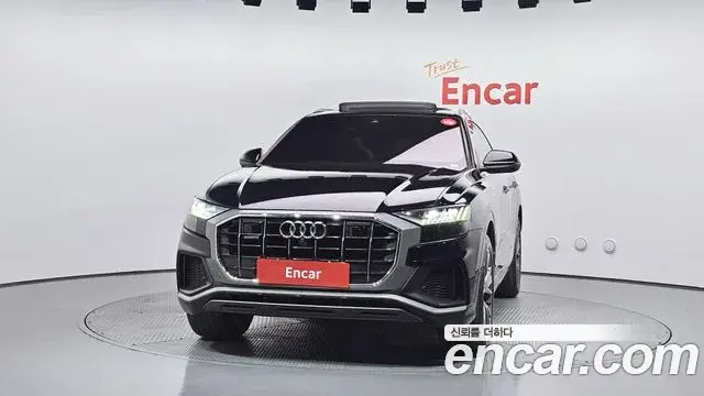 Audi Q8 2021 — ფოტო 10/20