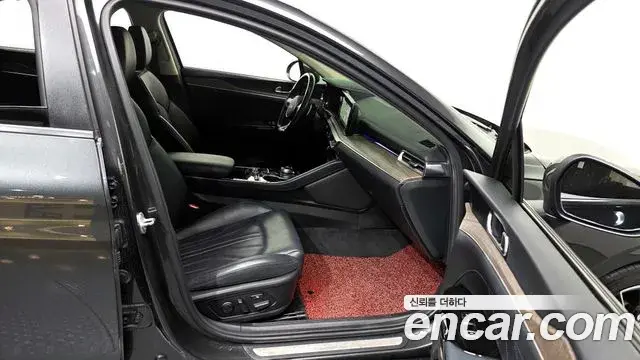 Kia K5 2021 — Photo 9/20