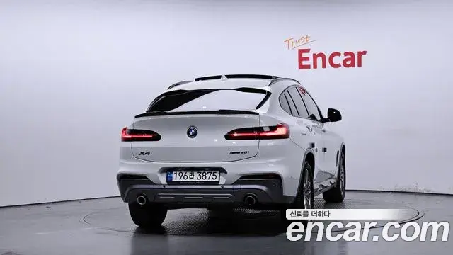 BMW X4 2021 — Фото 4/20