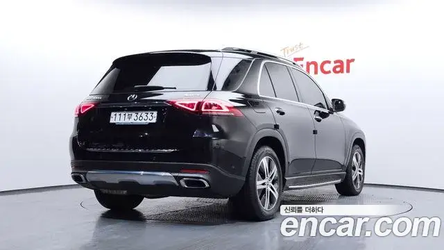 Mercedes-Benz GLE-Class 2020 — Şəkil 16/20